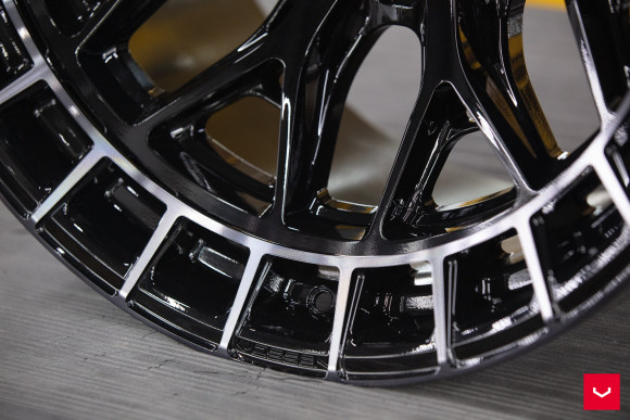 Диски Vossen HFX-1 24x12, Цвет: Tinted Gloss Black (8 болтов)